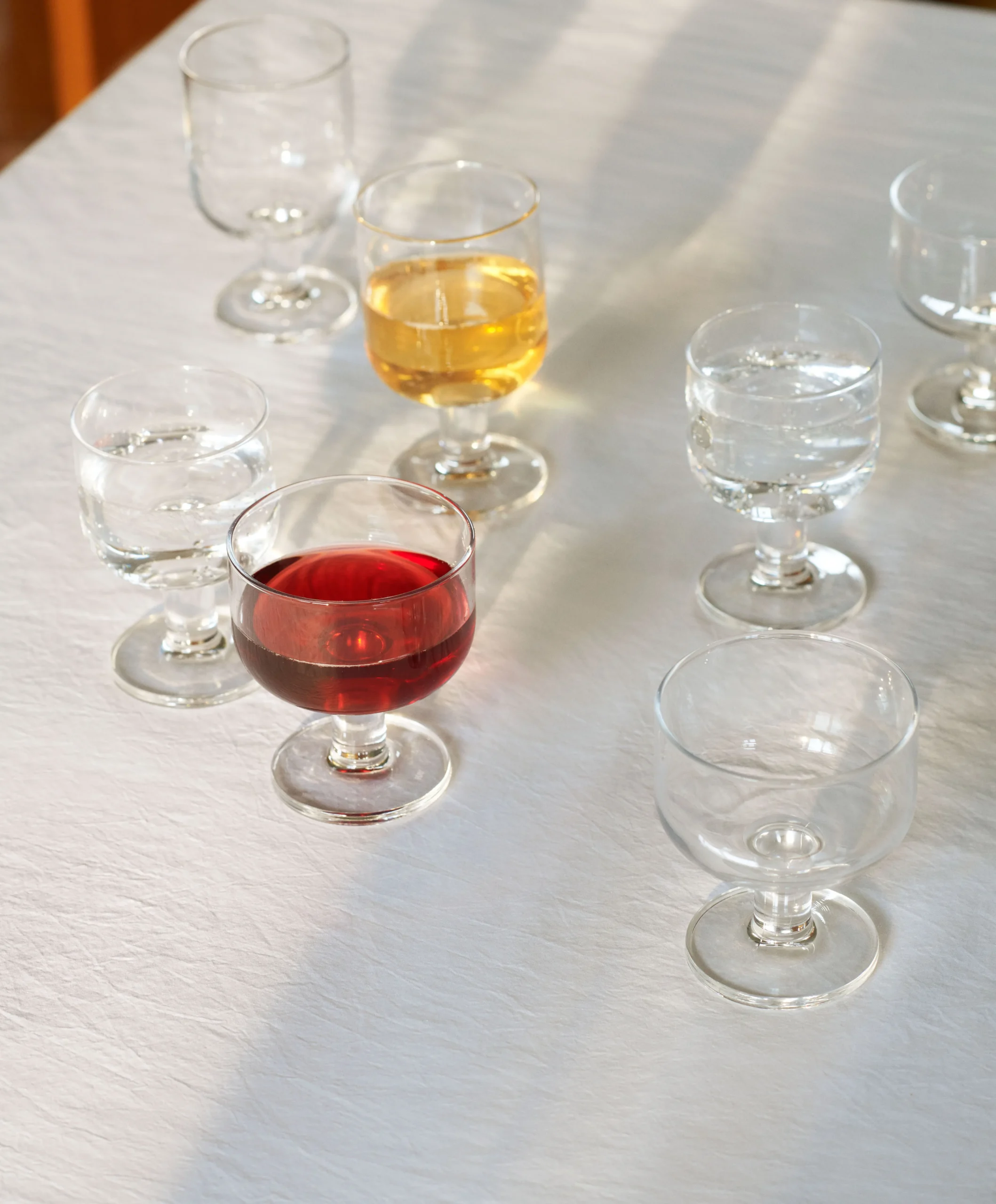 Hay Verre Sur Pied Tavern 5 Hay Verre Sur Pied Tavern – Image 3