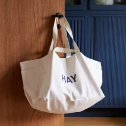 Hay Sac Weekend Bag 7 Hay Sac Weekend Bag -Hay Magasin weekend bag hay miljo 2 e2699fc9ce
